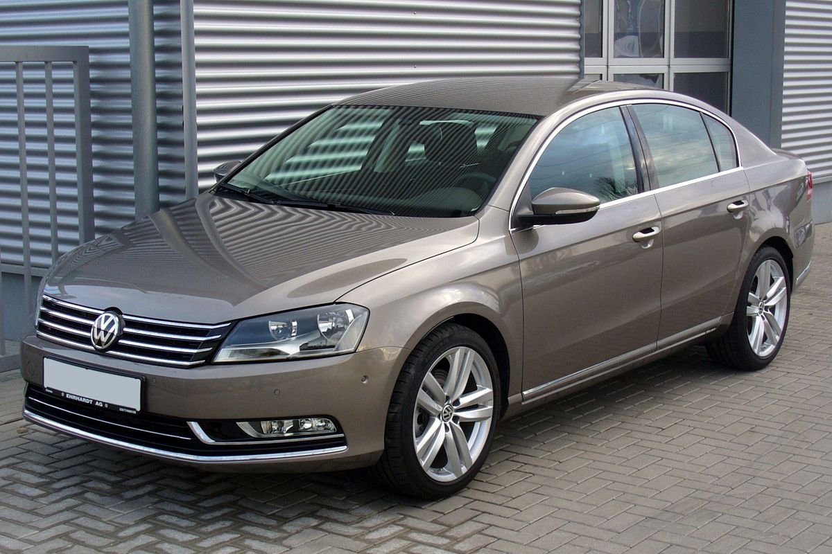 Volkswagen Passat 2010г - 2011г
